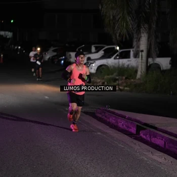 Runner Photo 7967992