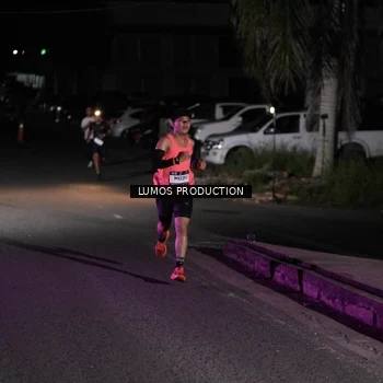 Runner Photo 7967996