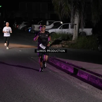 Runner Photo 7968047