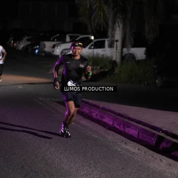 Runner Photo 7968056