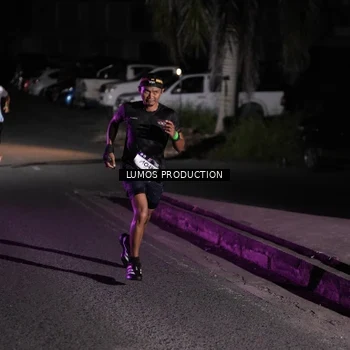 Runner Photo 7968058