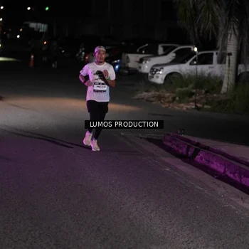 Runner Photo 7968071