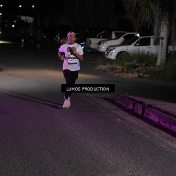 Runner Photo 7968076