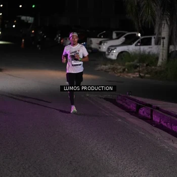 Runner Photo 7968078
