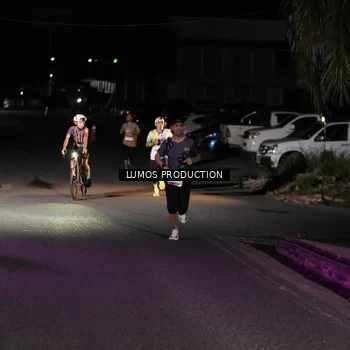 Runner Photo 7968125