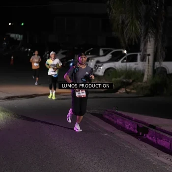 Runner Photo 7968146