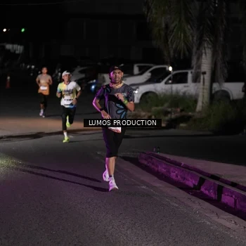 Runner Photo 7968151