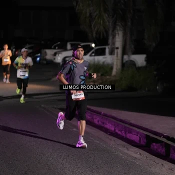 Runner Photo 7968152