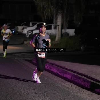 Runner Photo 7968156