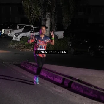 Runner Photo 7968346