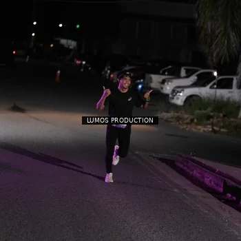 Runner Photo 7968364