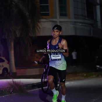 Runner Photo 7968518
