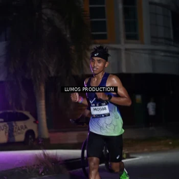 Runner Photo 7968519