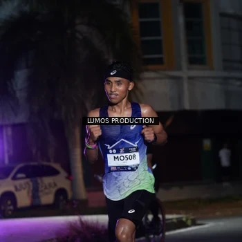 Runner Photo 7968526