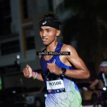 Runner Photo 7968538