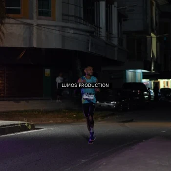Runner Photo 7968556