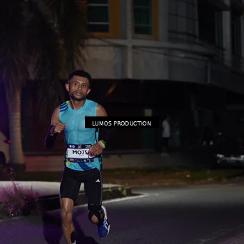 Runner Photo 7968571