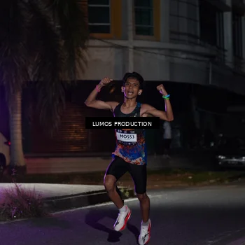 Runner Photo 7968633