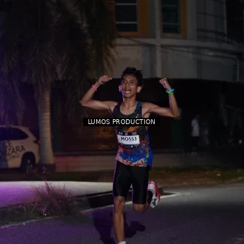 Runner Photo 7968637