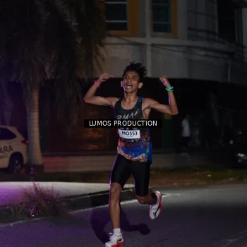 Runner Photo 7968641