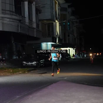 Runner Photo 7968780