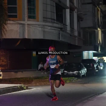 Runner Photo 7968878