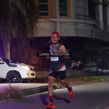 Runner Photo 7968892