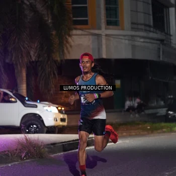 Runner Photo 7968896