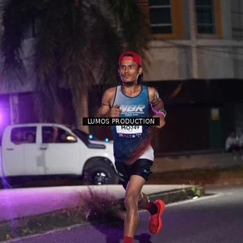 Runner Photo 7968903