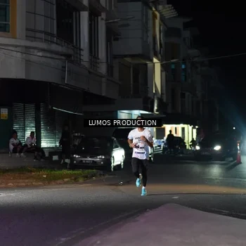 Runner Photo 7968943