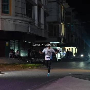Runner Photo 7968959