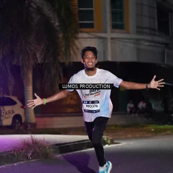 Runner Photo 7969004