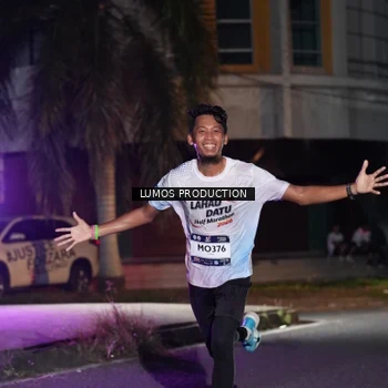 Runner Photo 7969007