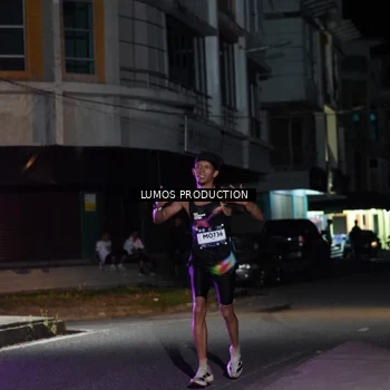Runner Photo 7969035