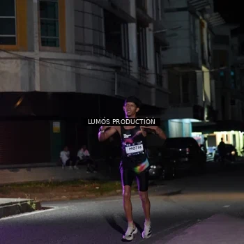 Runner Photo 7969039