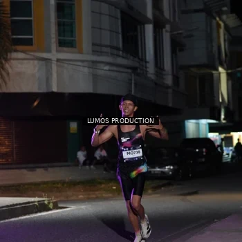 Runner Photo 7969043