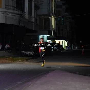 Runner Photo 7969119