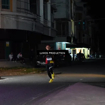 Runner Photo 7969133