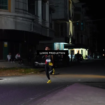 Runner Photo 7969134