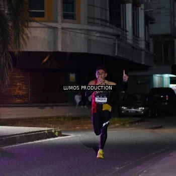 Runner Photo 7969161