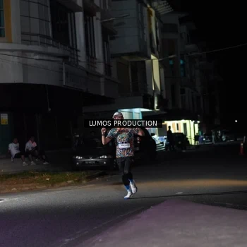 Runner Photo 7969225
