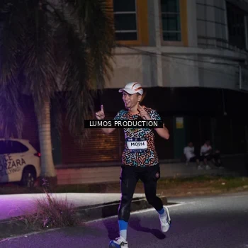 Runner Photo 7969274