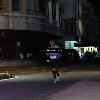 Runner Photo 7969321