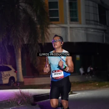 Runner Photo 7969363