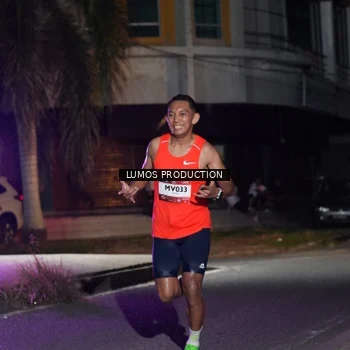 Runner Photo 7969439