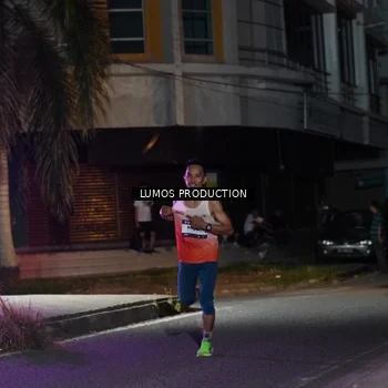 Runner Photo 7969490