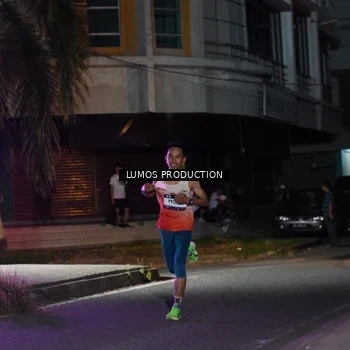 Runner Photo 7969495
