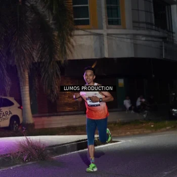 Runner Photo 7969496