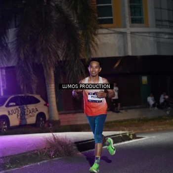 Runner Photo 7969504