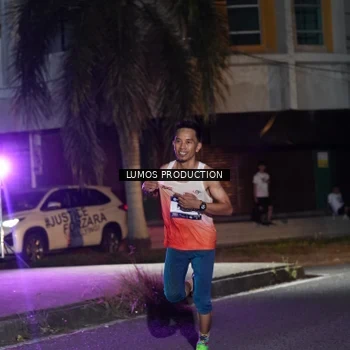 Runner Photo 7969509